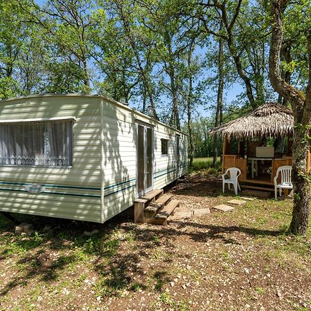 Camping Les Paillotes Payrac Eksteriør bilde